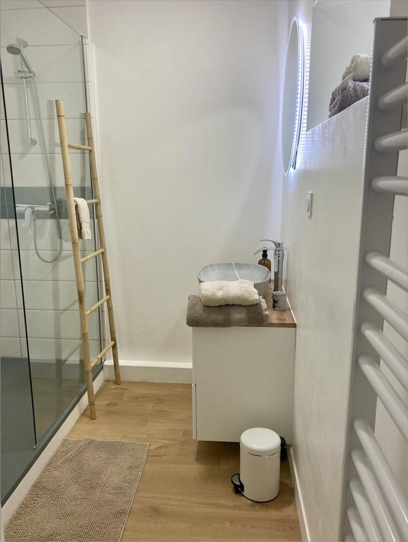 Maison 2 chambres avec espace extérieur privé et petit-déjeuner en supplément - fait-maison et produits locaux Vierville-sur-Mer Extérieur photo